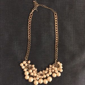 Tank necklace with pearls and diamonds